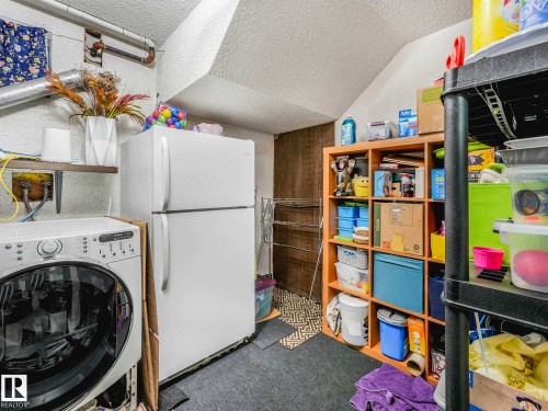 8715 41 Avenue, Edmonton, AB - Indoor Photo Showing Laundry Room