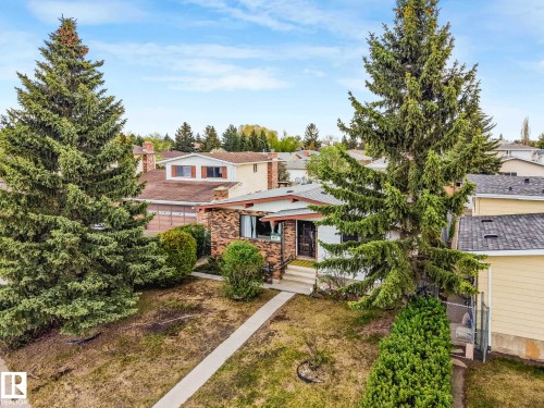 8715 41 Avenue, Edmonton, AB - Outdoor