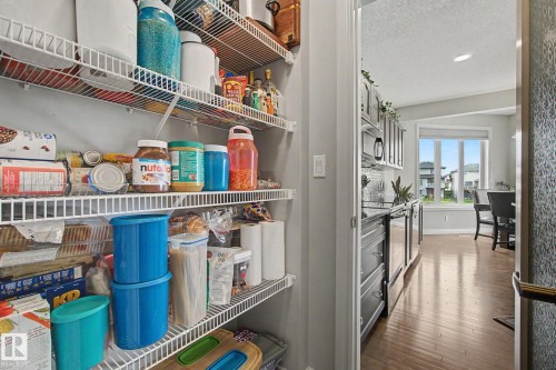 82 Dalquist Bay, Leduc, AB - Indoor