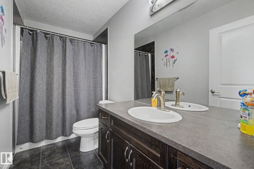 82 Dalquist Bay, Leduc, AB - Indoor Photo Showing Bathroom