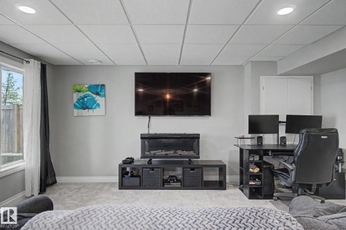 82 Dalquist Bay, Leduc, AB - Indoor