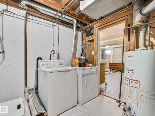 5305 46 Street, Leduc, AB - Indoor Photo Showing Laundry Room