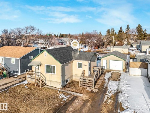 5305 46 Street, Leduc, AB - Outdoor