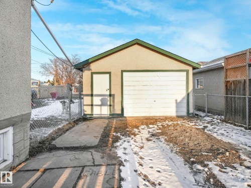 5305 46 Street, Leduc, AB - Outdoor With Exterior