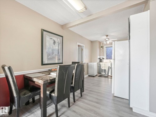 5305 46 Street, Leduc, AB - Indoor