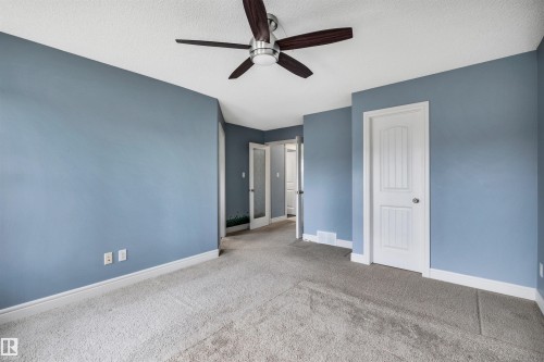 2429 Austin Crescent, Edmonton, AB - Indoor