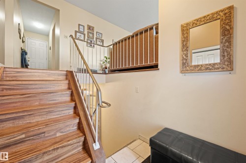 4012 86 Street, Edmonton, AB - Indoor Photo Showing Other Room