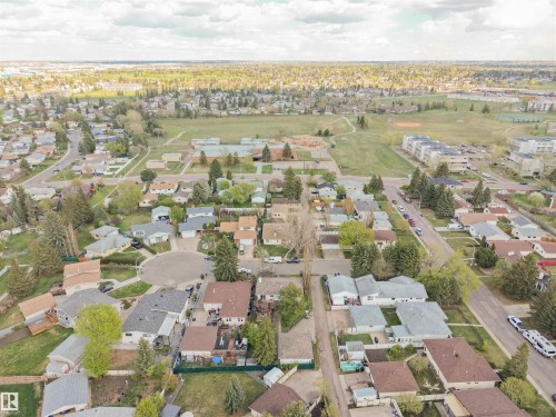 4012 86 Street, Edmonton, AB - Outdoor With View