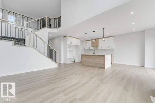1847 Crossbill Loop, Edmonton, AB - Indoor Photo Showing Kitchen