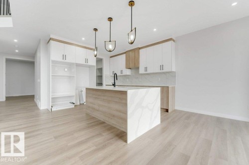 1847 Crossbill Loop, Edmonton, AB - Indoor Photo Showing Kitchen