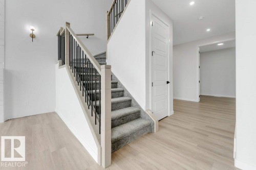 1847 Crossbill Loop, Edmonton, AB - Indoor Photo Showing Other Room