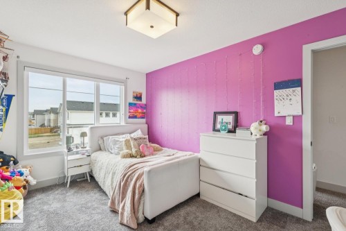 17618 63A Street, Edmonton, AB - Indoor Photo Showing Bedroom