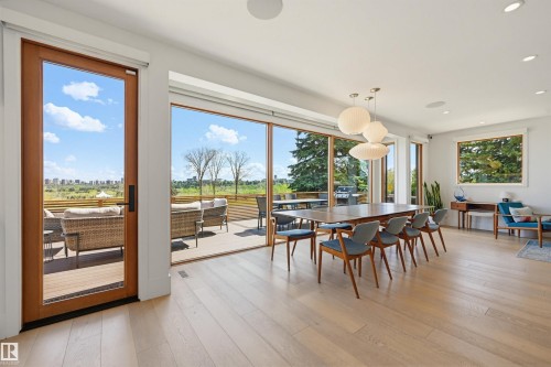 2 Valleyview Crescent, Edmonton, AB - Indoor Photo Showing Dining Room
