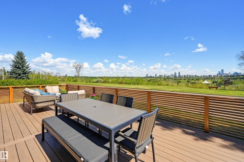 2 Valleyview Crescent, Edmonton, AB - Outdoor With Deck Patio Veranda