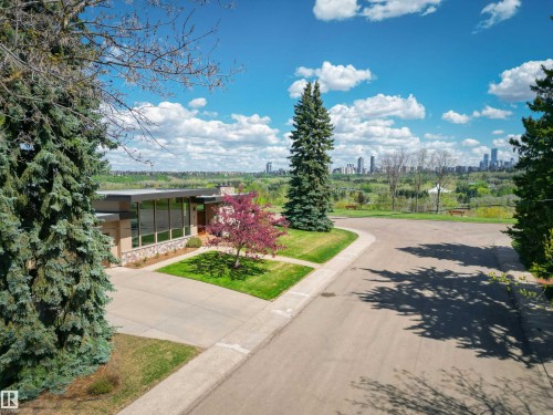 2 Valleyview Crescent, Edmonton, AB - Outdoor With View