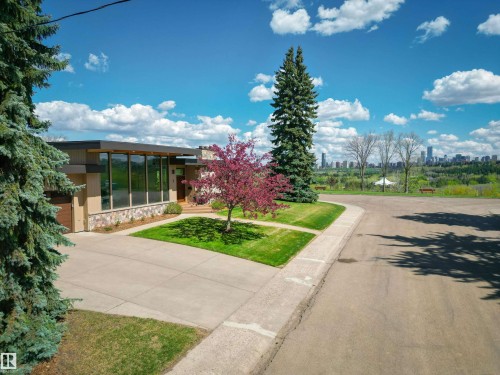 2 Valleyview Crescent, Edmonton, AB - Outdoor With View