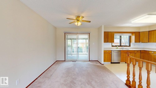 4521 42 Avenue, Drayton Valley, AB - Indoor Photo Showing Other Room