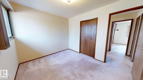 4521 42 Avenue, Drayton Valley, AB - Indoor Photo Showing Other Room
