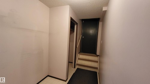 4521 42 Avenue, Drayton Valley, AB - Indoor Photo Showing Other Room