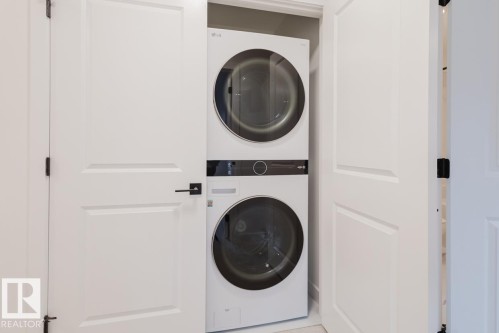 3 16231 19 Avenue, Edmonton, AB - Indoor Photo Showing Laundry Room