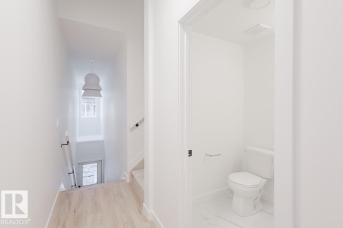 3 16231 19 Avenue, Edmonton, AB - Indoor Photo Showing Bathroom