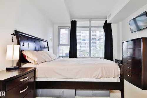 203 2606 109 Street, Edmonton, AB - Indoor Photo Showing Bedroom