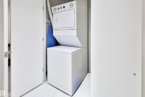 203 2606 109 Street, Edmonton, AB - Indoor Photo Showing Laundry Room