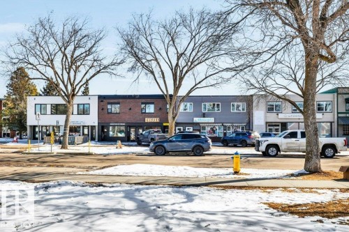 205 6720 112 Street, Edmonton, AB - Outdoor