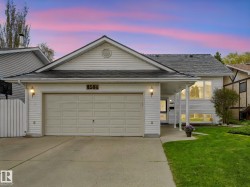 4504 29 Avenue  Edmonton, AB T6L 4S4
