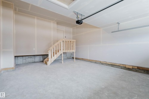 8243 Kiriak Loop, Edmonton, AB - Indoor