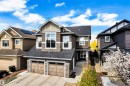 3203 Winspear Crescent, Edmonton, AB  - Outdoor With Facade 