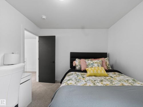 10449 143 Street, Edmonton, AB - Indoor Photo Showing Bedroom