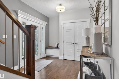 9012 24 Avenue, Edmonton, AB 
