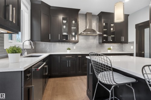 9012 24 Avenue, Edmonton, AB 