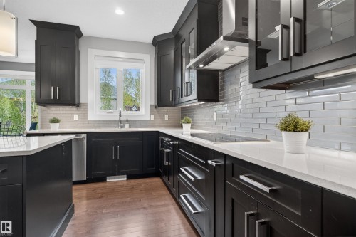 9012 24 Avenue, Edmonton, AB 