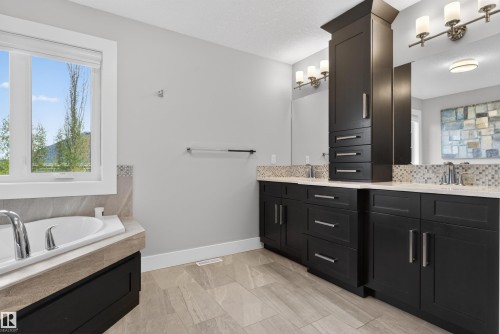 9012 24 Avenue, Edmonton, AB 