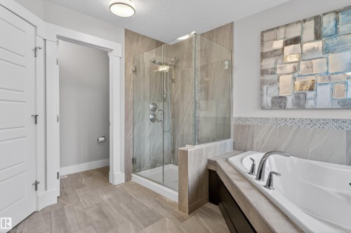 9012 24 Avenue, Edmonton, AB 