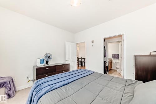 309 1003 Gault Boulevard, Edmonton, AB - Indoor Photo Showing Bedroom