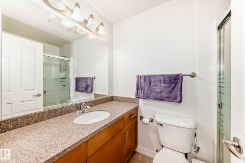 309 1003 Gault Boulevard, Edmonton, AB - Indoor Photo Showing Bathroom