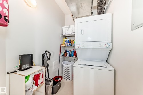 309 1003 Gault Boulevard, Edmonton, AB - Indoor Photo Showing Laundry Room