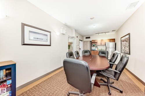 309 1003 Gault Boulevard, Edmonton, AB - Indoor Photo Showing Office