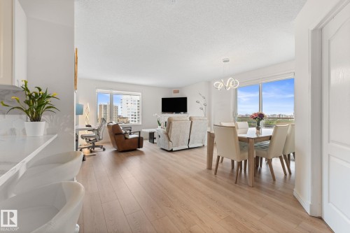1602 10649 Saskatchewan Drive, Edmonton, AB - Indoor Photo Showing Other Room
