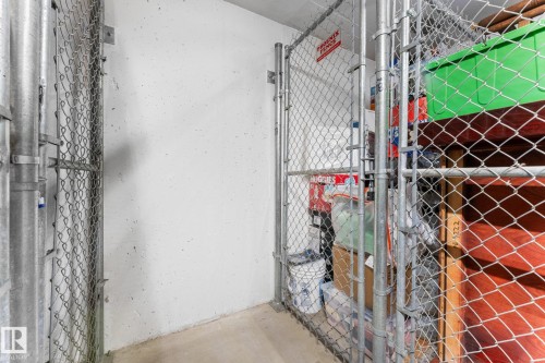 1602 10649 Saskatchewan Drive, Edmonton, AB - Indoor