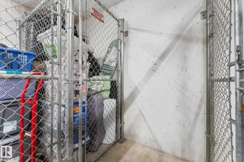 1602 10649 Saskatchewan Drive, Edmonton, AB - Indoor