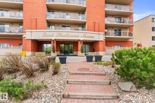 1602 10649 Saskatchewan Drive, Edmonton, AB - Outdoor With Exterior
