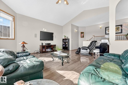 1354 118A Street, Edmonton, AB - Indoor Photo Showing Living Room
