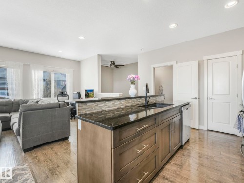 1304 Graybriar Green, Stony Plain, AB - Indoor