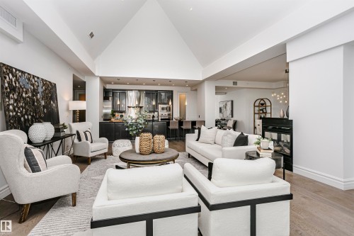2104 9020 Jasper Avenue, Edmonton, AB - Indoor Photo Showing Living Room