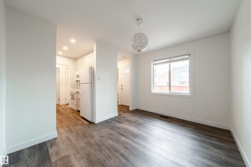 5642 148 Street, Edmonton, AB - Indoor Photo Showing Other Room