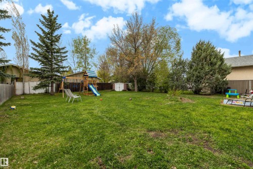 5502 52 Street, Leduc, AB - Outdoor With Backyard
